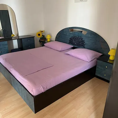 Sandra * Baška Voda